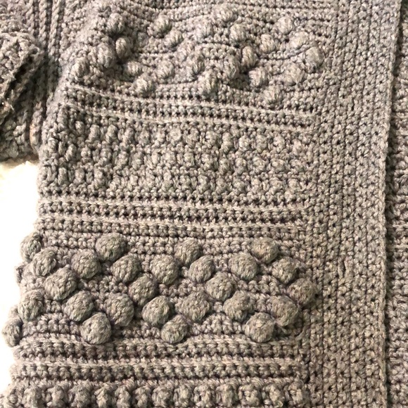 Handmade chunky sweater - Picture 3 of 4